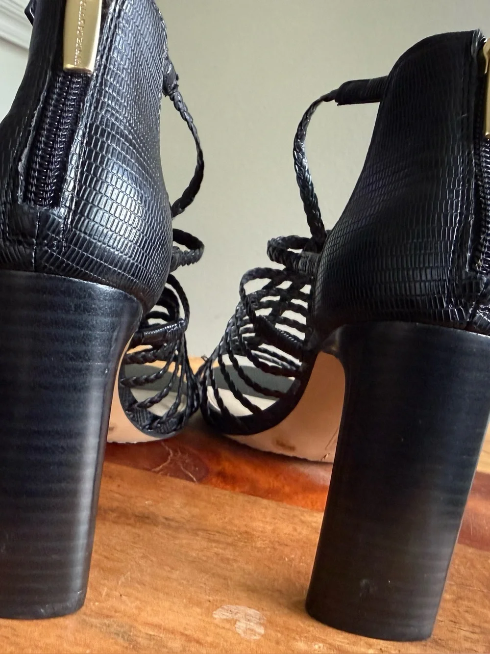 Vince Camuto Black Woven Strappy Block Heel Sandals Size 8